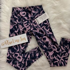 Lululemon Wunder Under HR 28”